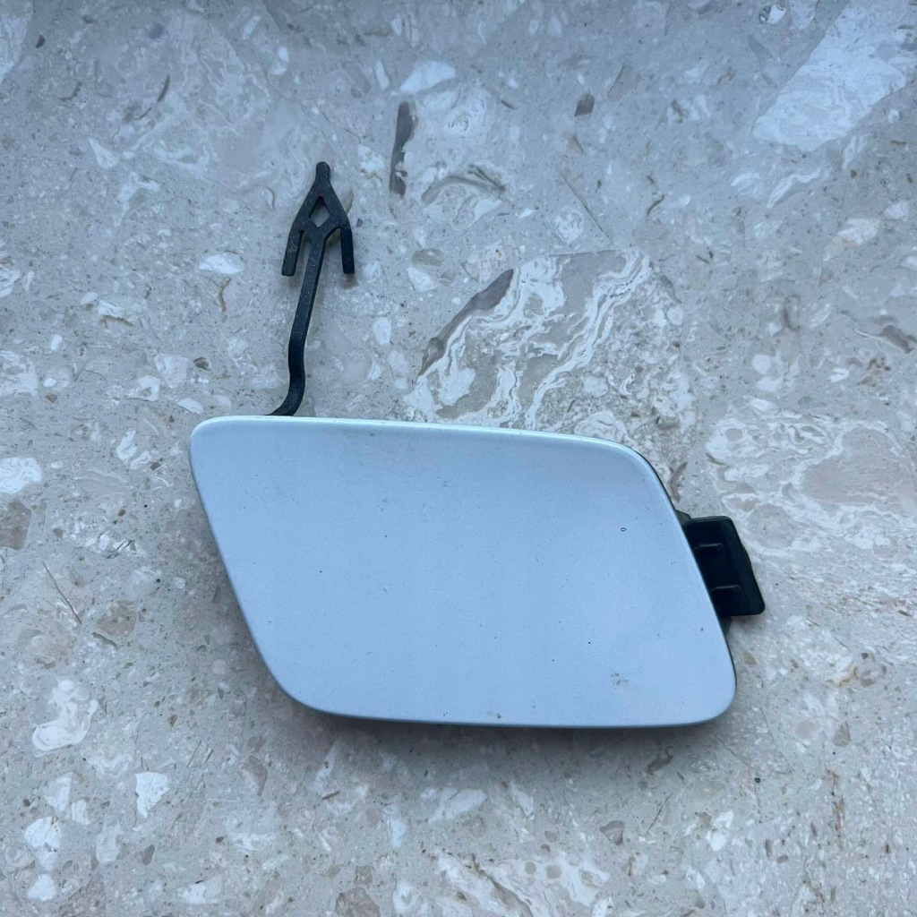 фото №1, Audi a6 c8 allroad 2018- заглушка бампера перед 4k0807241b