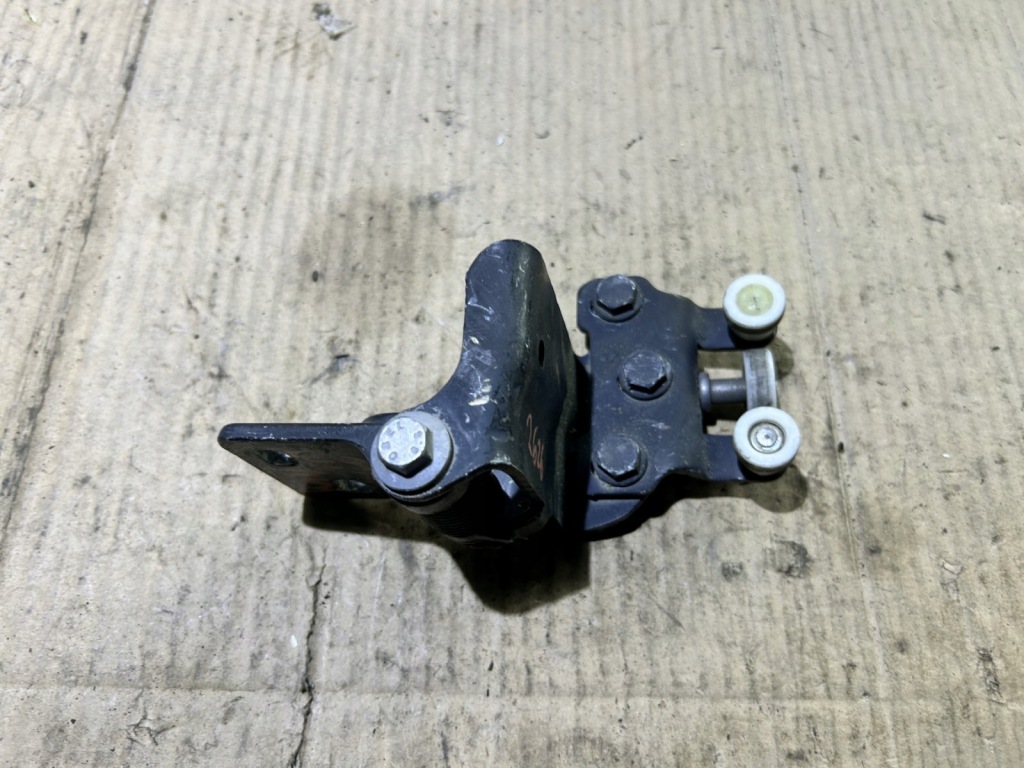 фото №1, Ролик двері розсувних ford transit mk8 bk31-v268b40ae