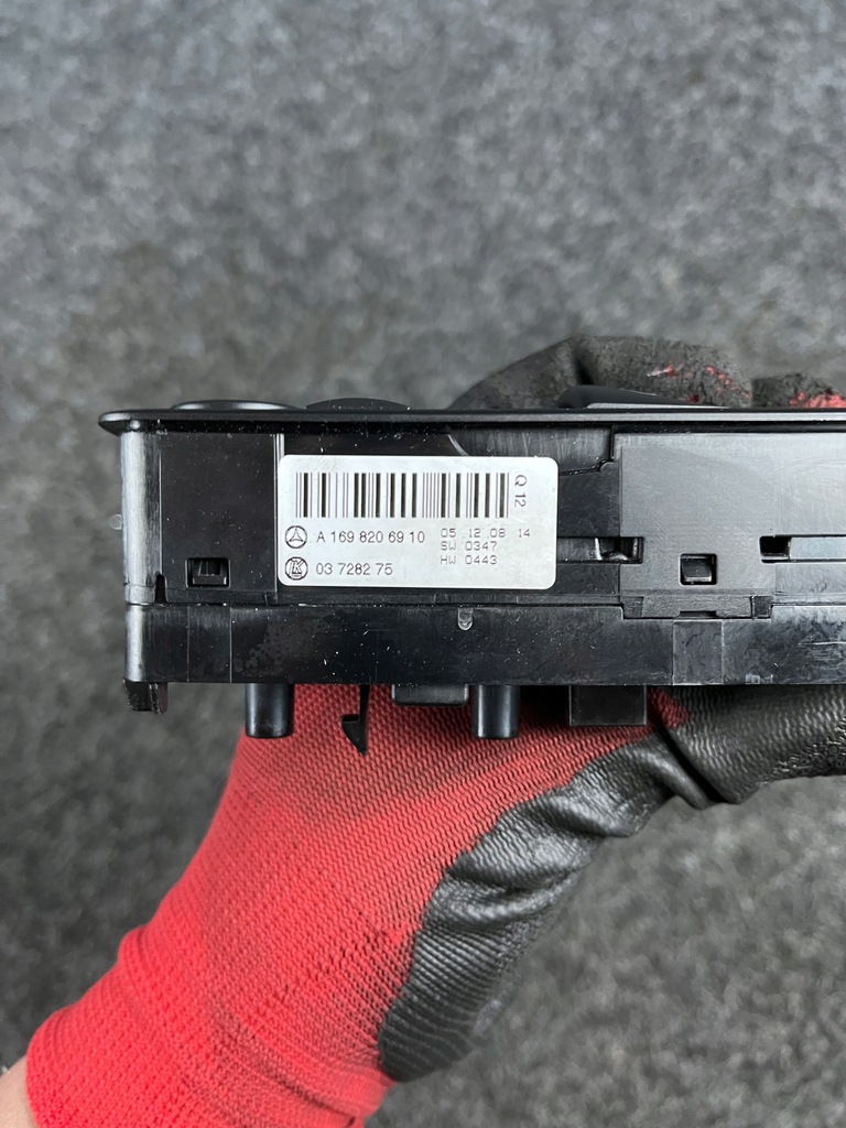 фото №9, Панель керування вікон дзеркал mercedes w245 a1698206910