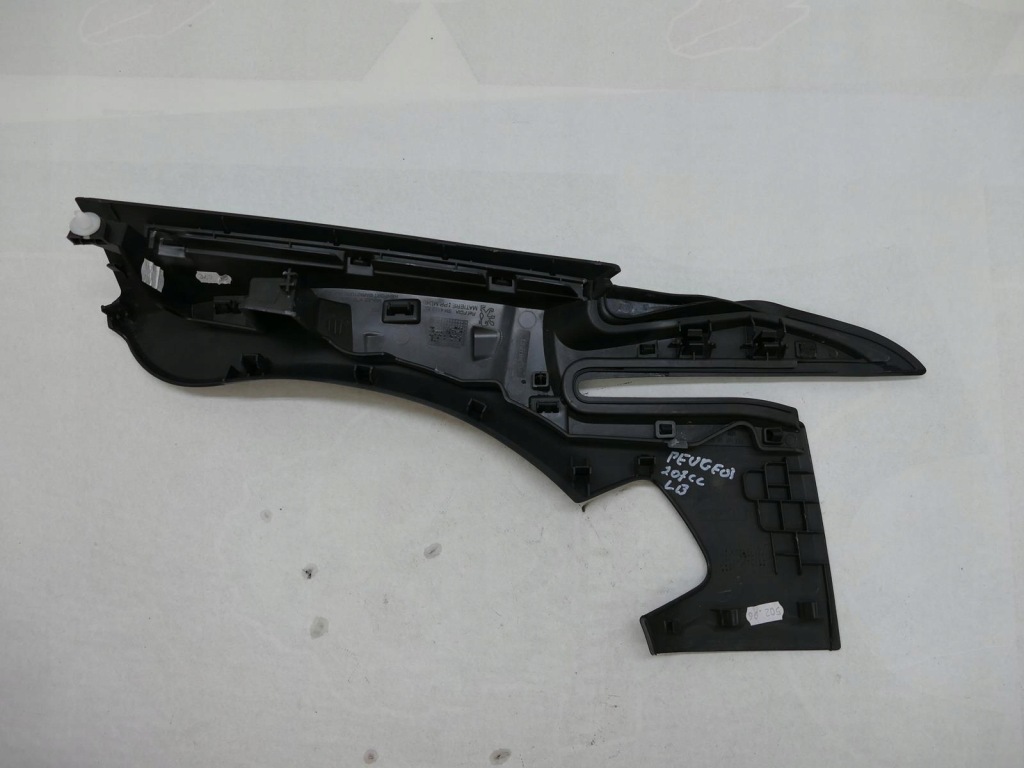 Peugeot 207 cc кабріолет  захист сидіння лівий задній ліва Зі Шроту