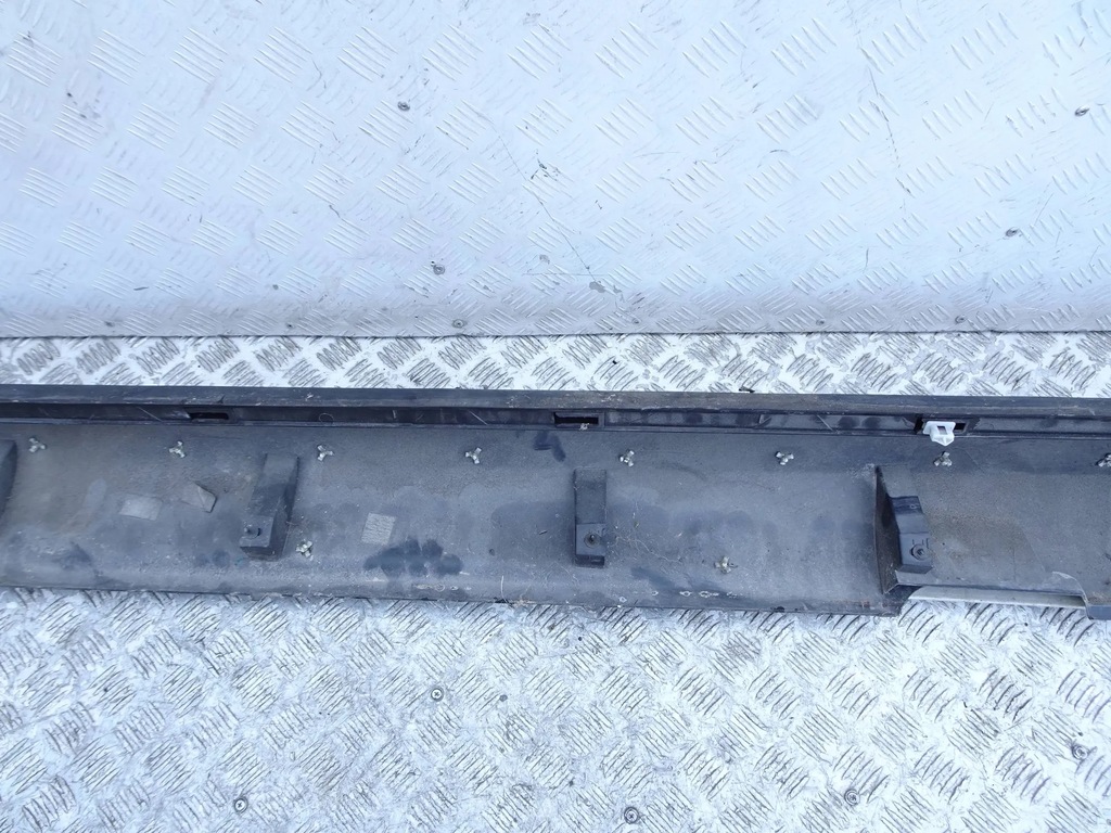 фото №8, Накладка порог правая volvo xc60 r-design