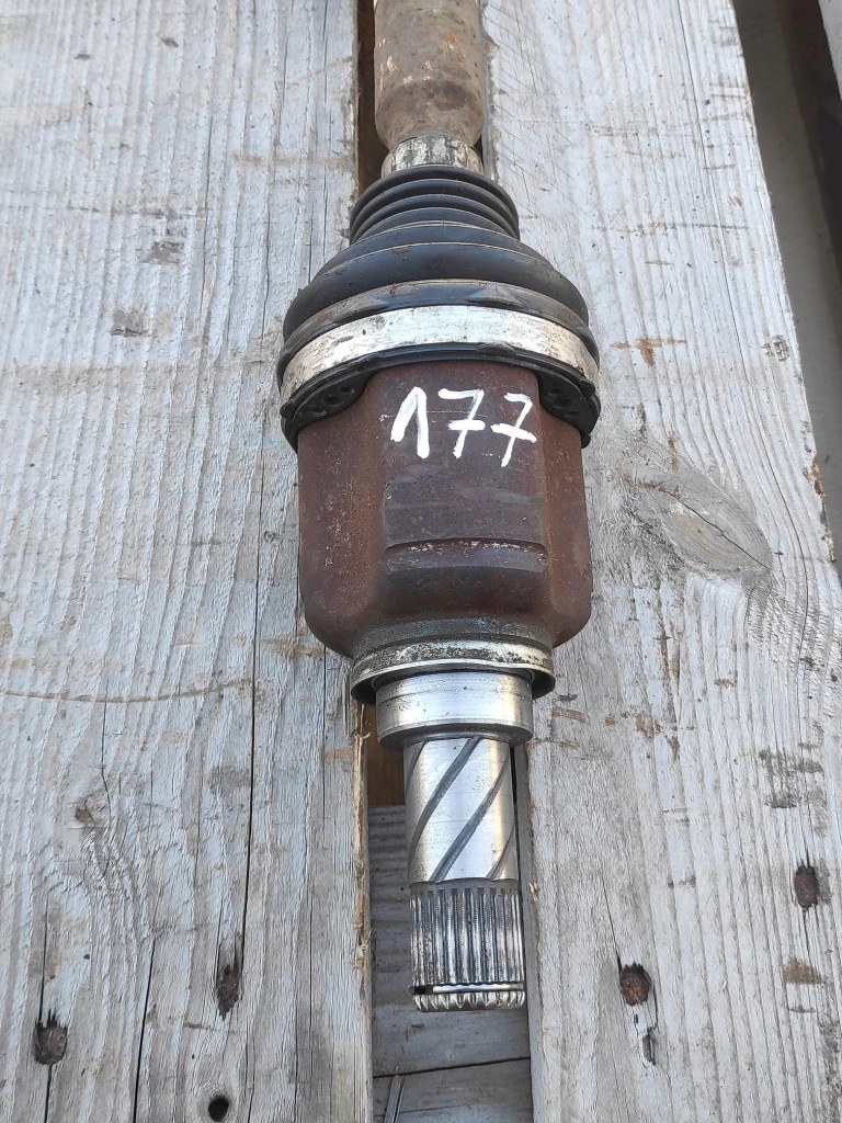 фото №2, Привідний вал ліва короткий 1.2tce renault megane iv 391010195r