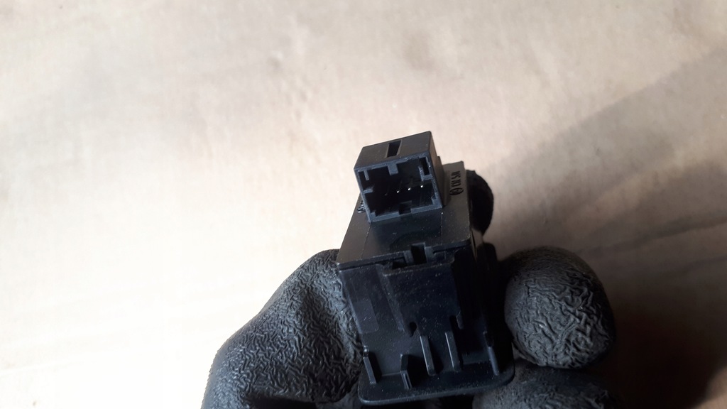 фото №8, S4 b8 lift a4 кнопка кришки багажника задня a5 q5