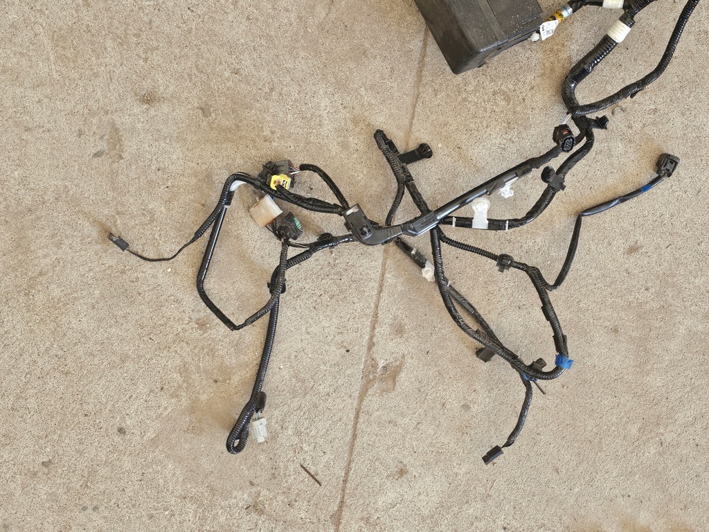 фото №10, Subaru crosstrek xv 22- жгут отсек двигателя 2.0 fb20 81402fn040 usa