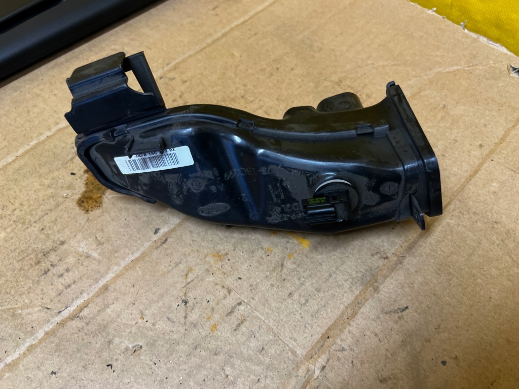 фото №1, Канал тунель повітрозабірник шланг повітря лівий ford focus mk4