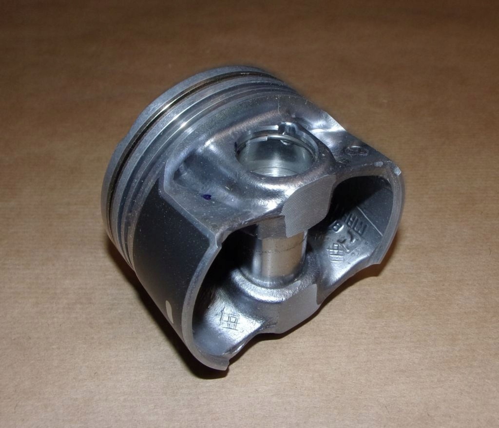 фото №3, Поршень циліндра оригінальний номер renault