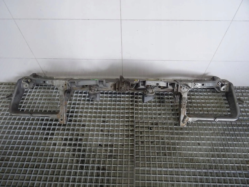 фото №1, Pas передній панель фари підсилювач chrysler 300c