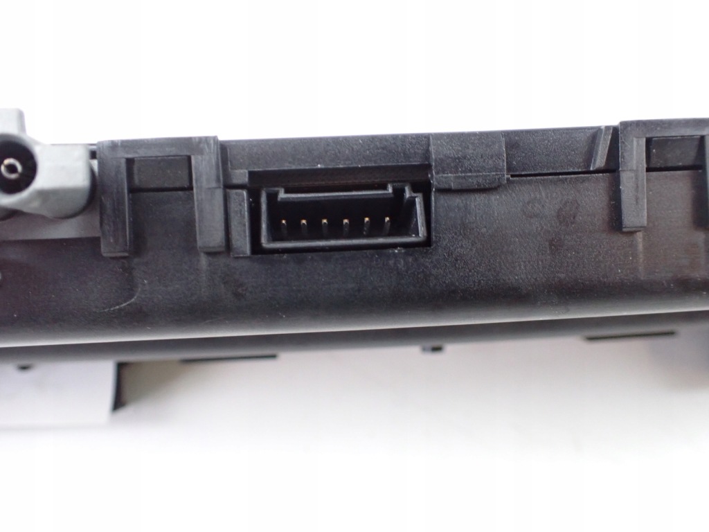 фото №7, Антена підсилювач радіо mercedes s500 w221 a2218208189