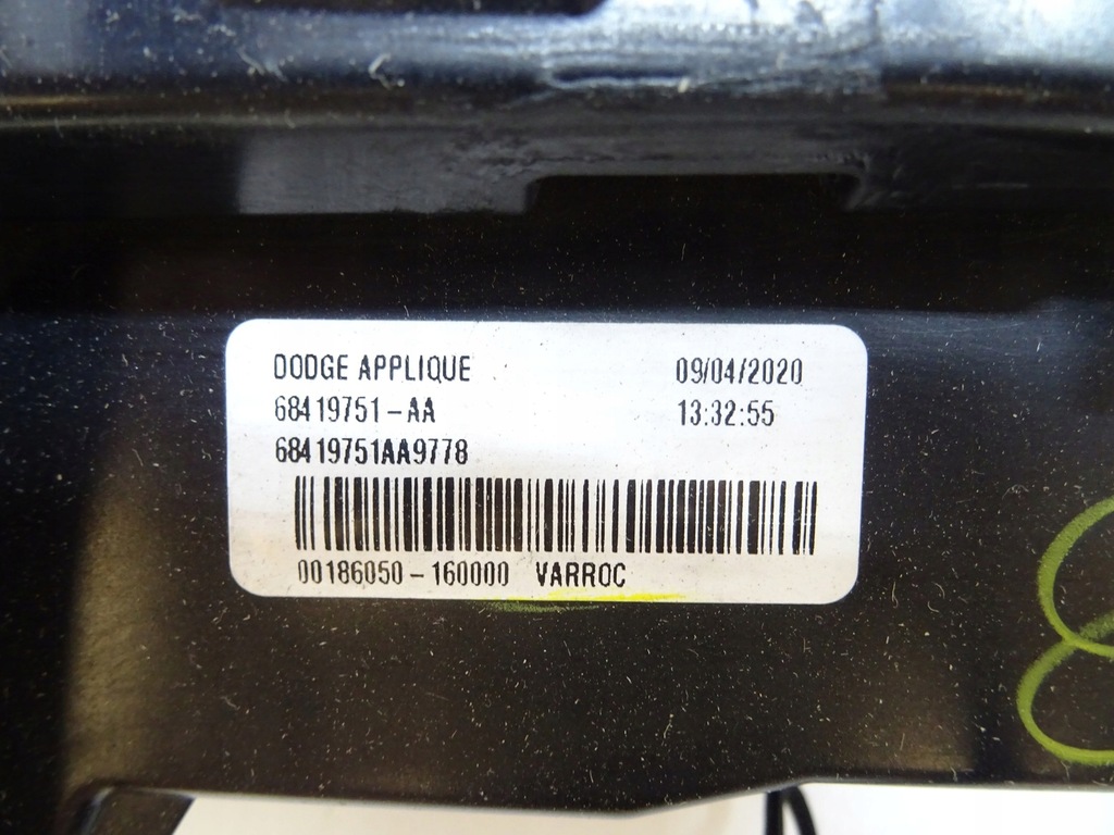 фото №14, 2015-2023 challenger лампа задняя задняя средняя оригинальная led 2020 rok