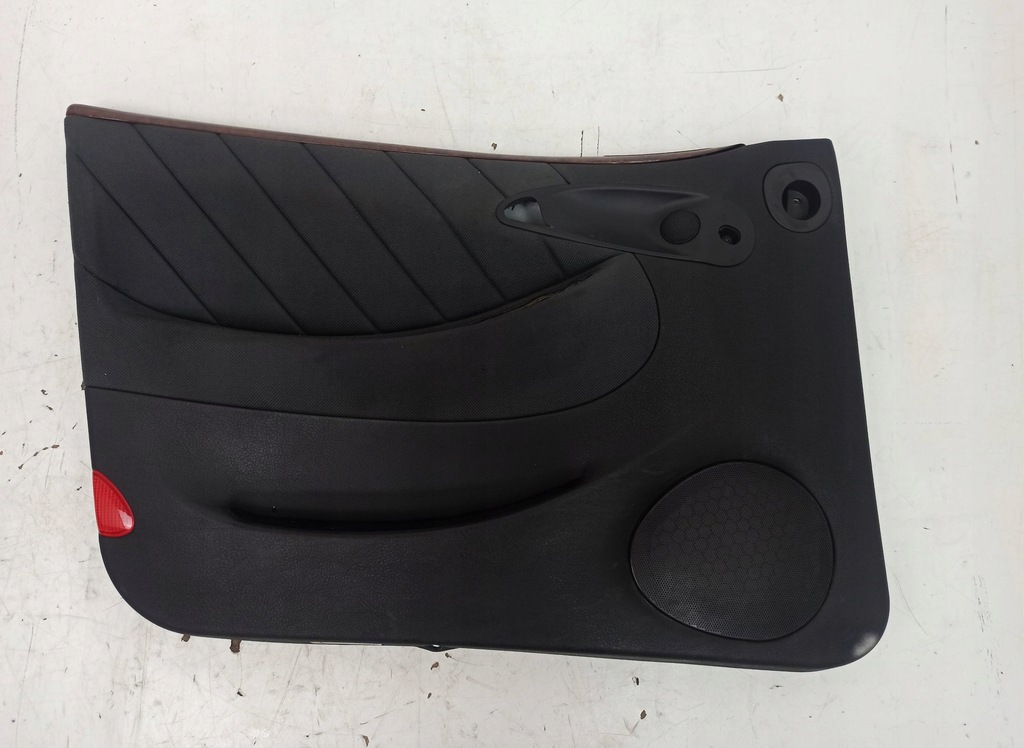 фото №1, Обшивка двері лівий передній lancia lybry sw