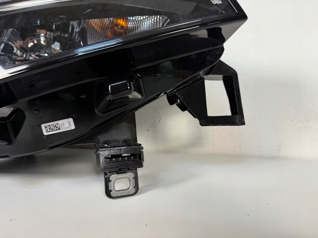 фото №9, Лампа перед передняя правая vw id4 id.4 11a 11b full led 11b941030b europa