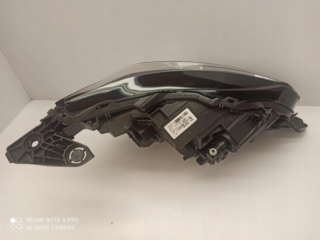 фото №7, Лампа ліва led peugeot 208 ii 2008 ii 9833036380