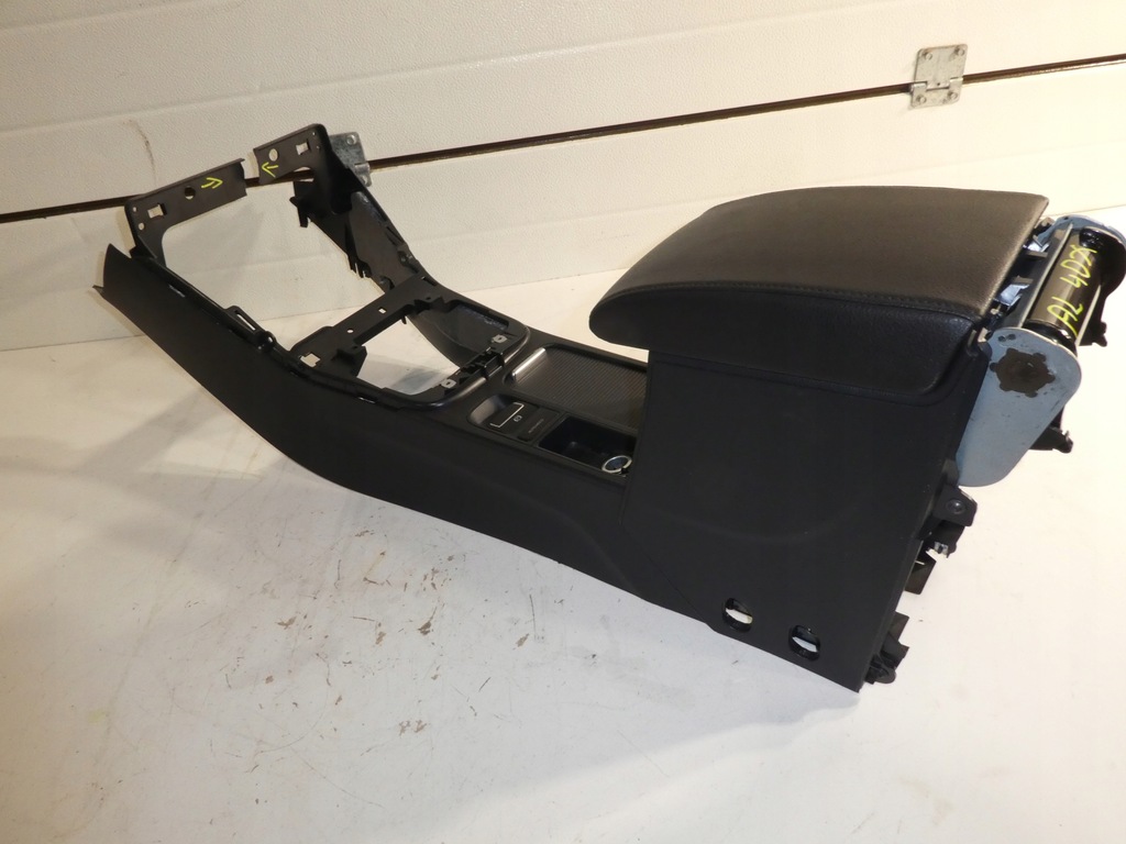 фото №10, Туннель подлокотник vw sharan alhambra 7n0864251