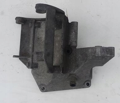 Купить Кронштейн кронштейн генератора mercedes w124 1031310935