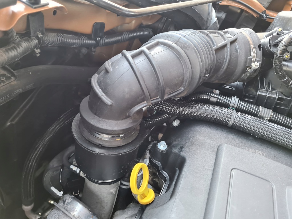 фото №1, Шланг труба повітря резонатор opel mokka mokka x 1.4 turbo