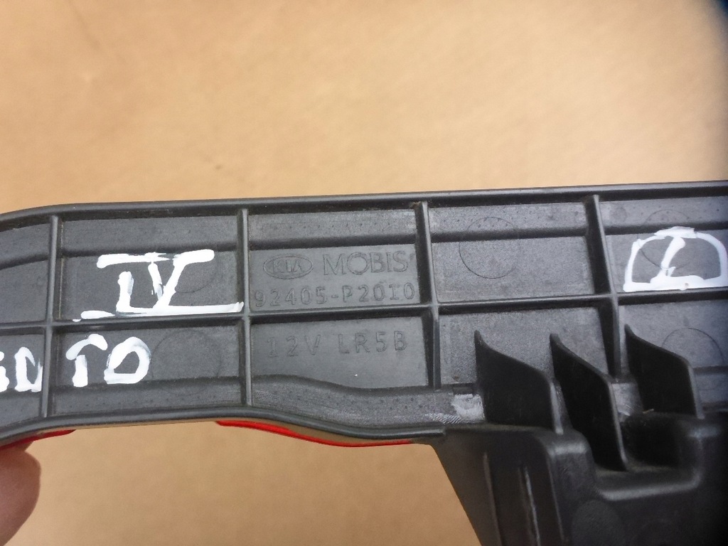 фото №8, Kia sorento iv 20- лампа протитуманна ліва 92405-p2010 оригінал