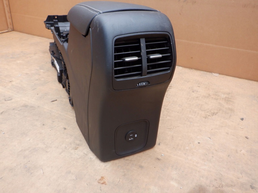 фото №7, Подлокотник туннель средний ford escape mk4 usa