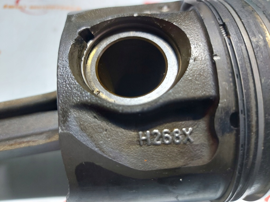 Transit 2.4 tdci jxfc jxfa 115km поршень з шатун h268x Київ