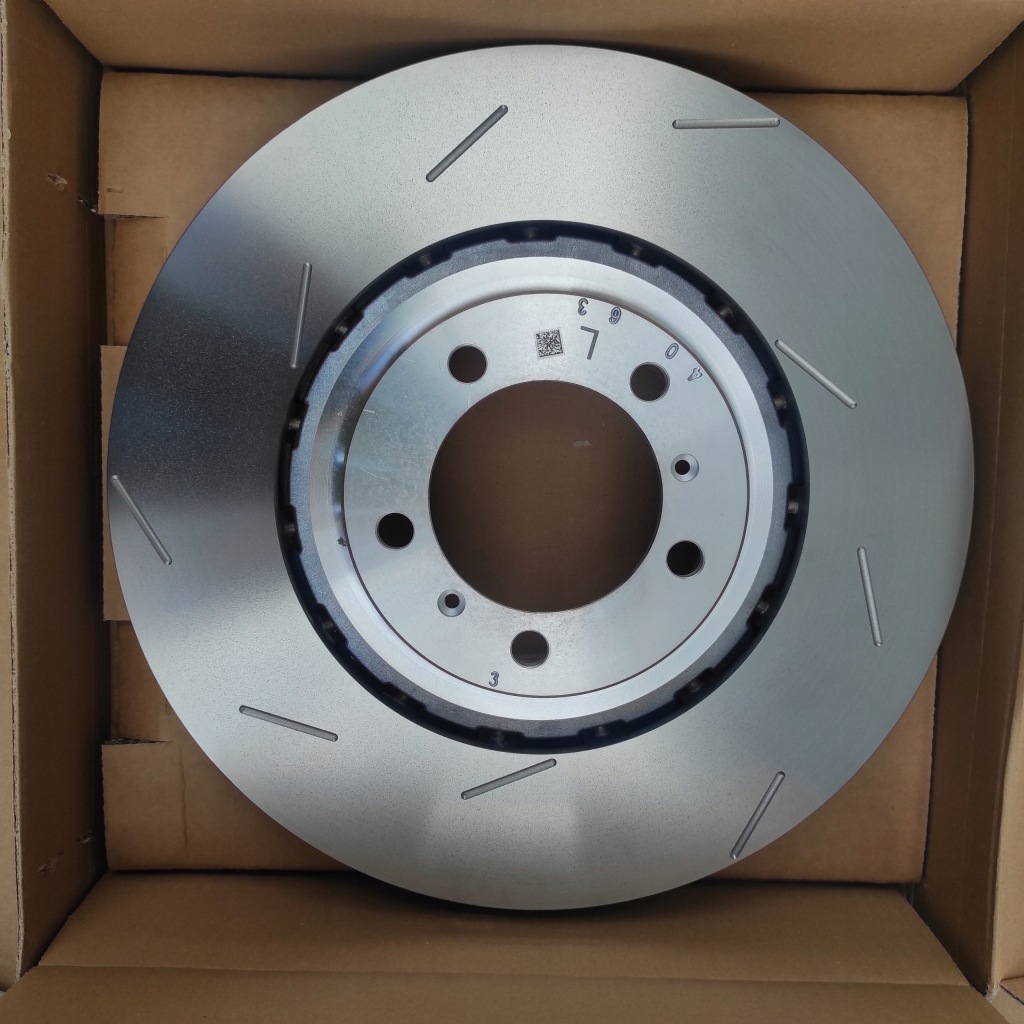 фото №1, Гальмівні диски гальмівні колодки гальмівні porsche panamera 971 390mm oem