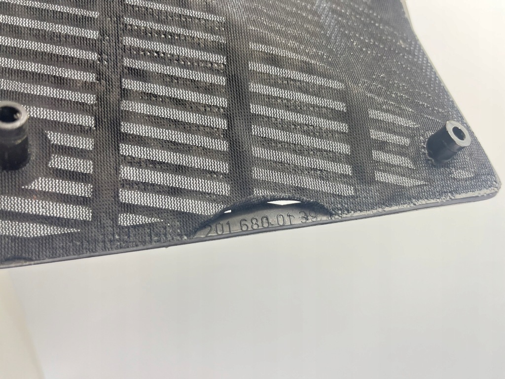 Защита накладка динамика левая панель распределитель mercedes 190 w201 2016800139 Киев