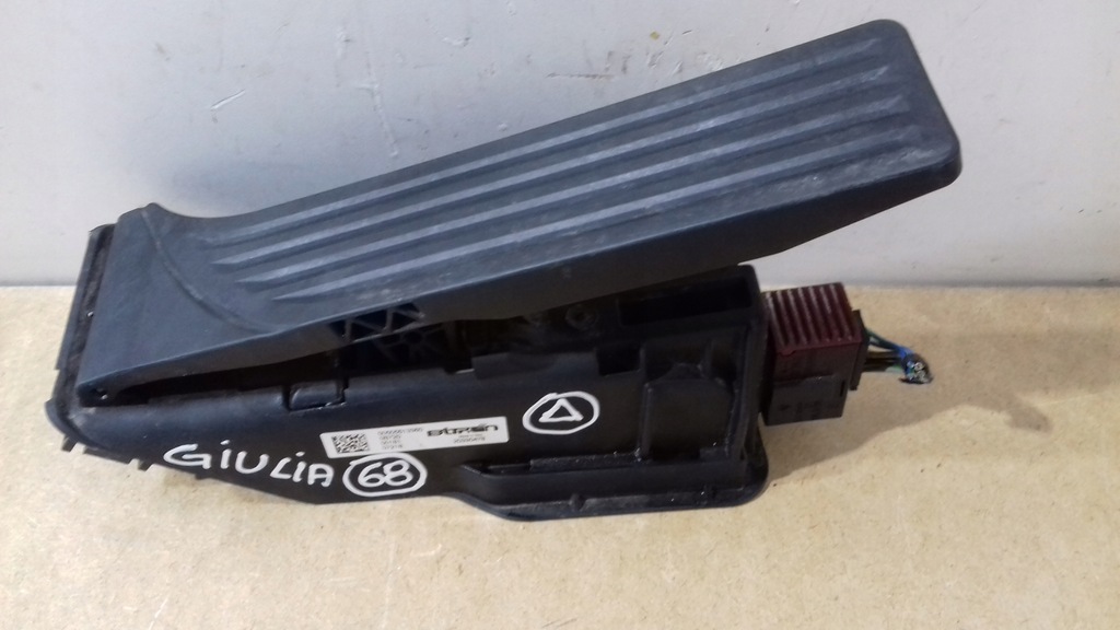 фото №3, Педаль потенциометр газа alfa romeo giulia