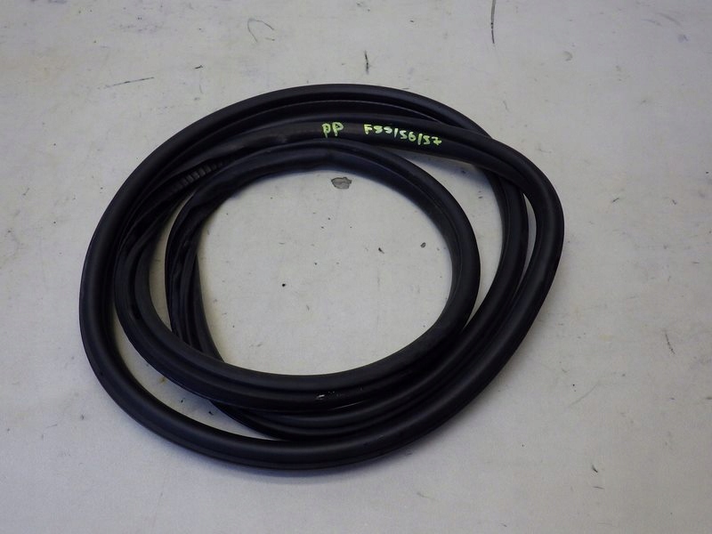 фото №1, Прокладка кузовная правый перед cooper f55 f56