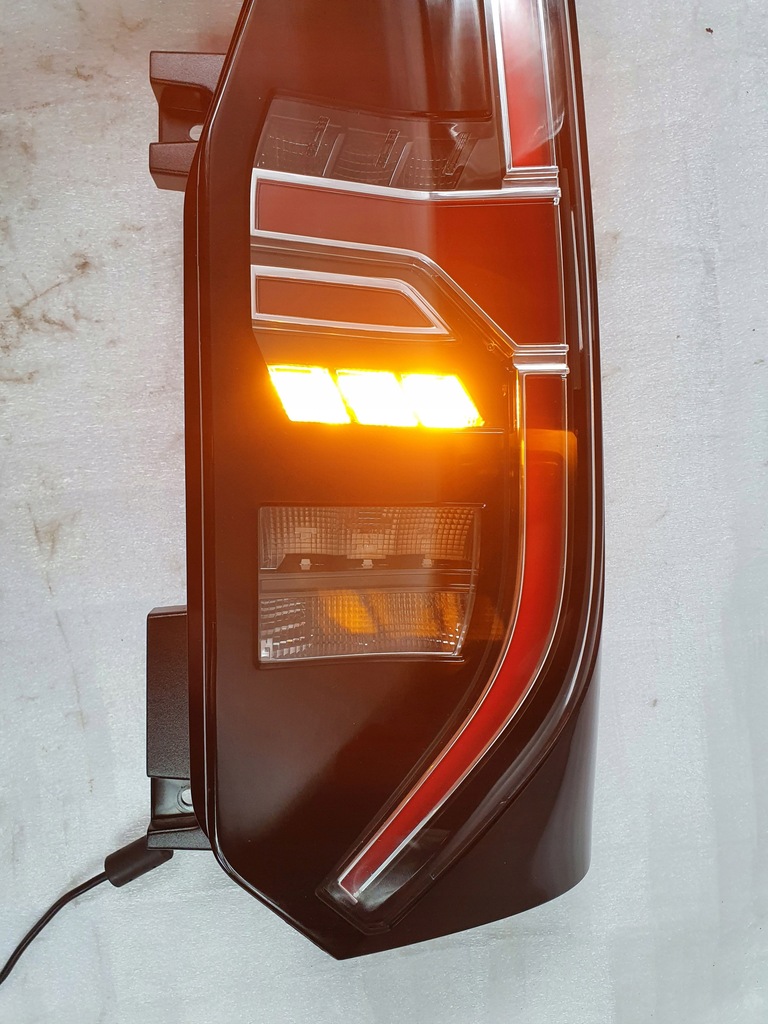 фото №11, Правая задняя лампа vw caddy iv 4 2020 led 2k7