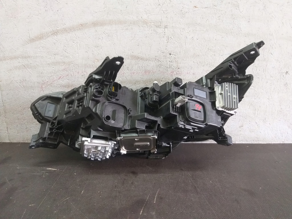 фото №3, Лампа перед права renault talisman full led matrix vision lift