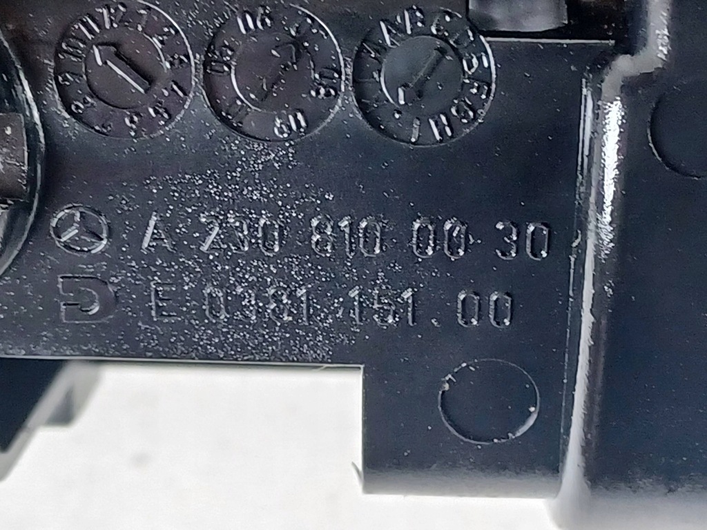 фото №6, Mercedes sl r230 w230 230 lift пепельница панели приборной панели a2308100030