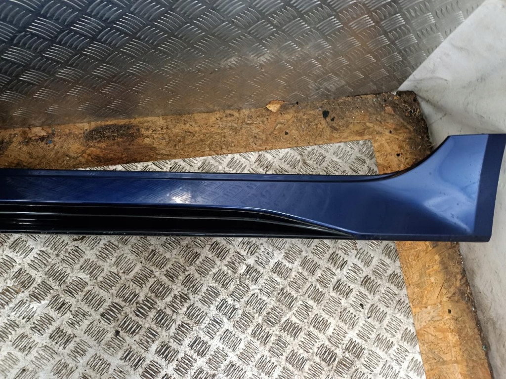 фото №7, Audi rs7 молдинг порог левая порог