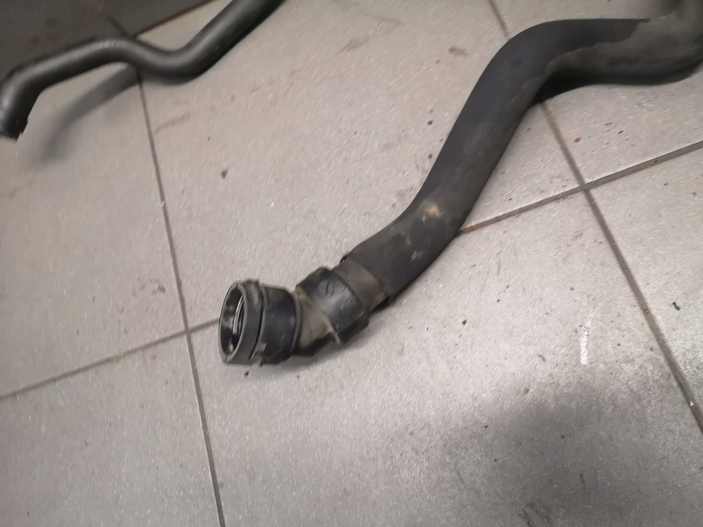 фото №4, Шланг wody audi a4 b7 2.0 tdi 8e0121049t