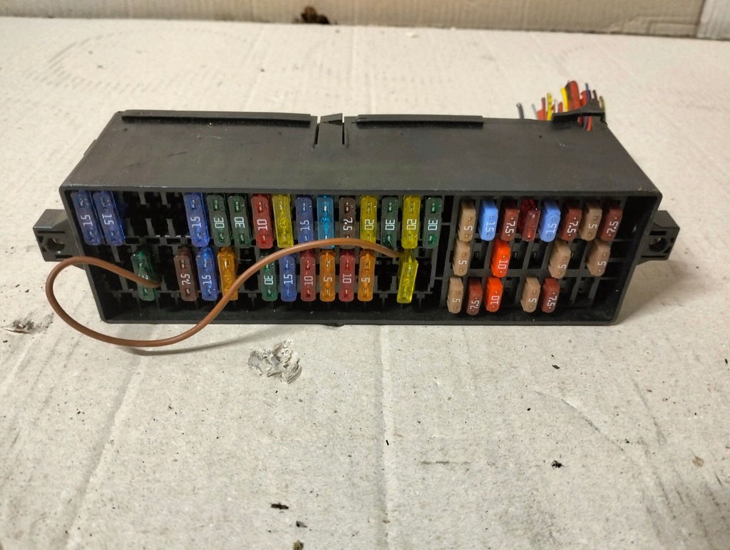 фото №1, Коробка запобіжників skoda rapid 5j0937615c