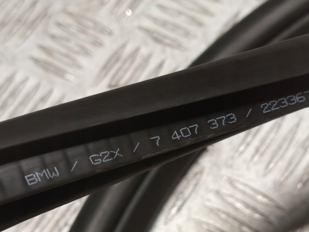 фото №15, Bmw оригинальный номер 7407373 3' g20 g21 прокладка дверь передних перед