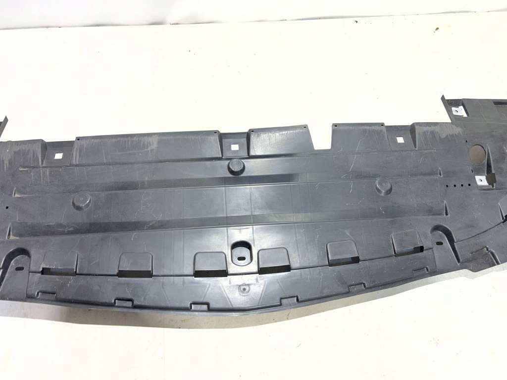 Защита плита pod двигатель mercedes cla w118 amg a1188854102 Цена