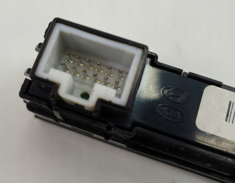 фото №3, Дисплей замки ремней hyundai i10 ii