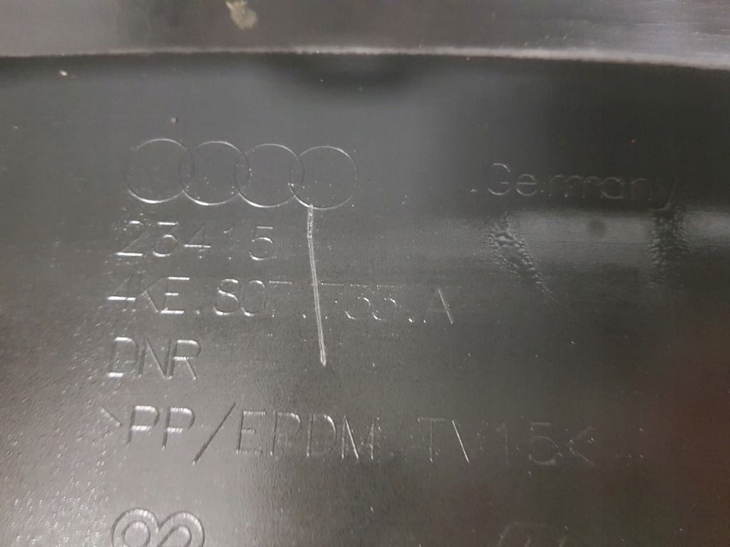 фото №11, Бампер решітка радіатора передній перед audi e-tron s-line etron 4ke 4ke807437c