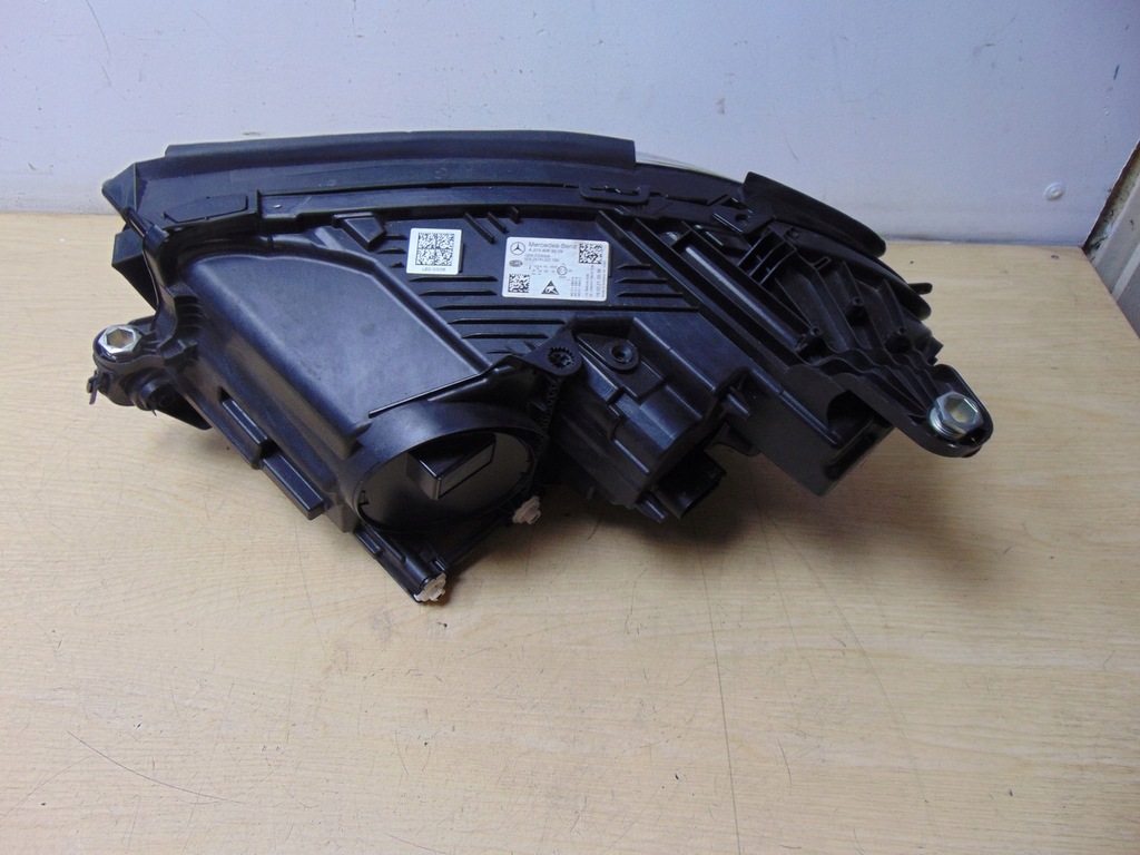 фото №8, Mercedes w213 full led лампа правая a2139069209