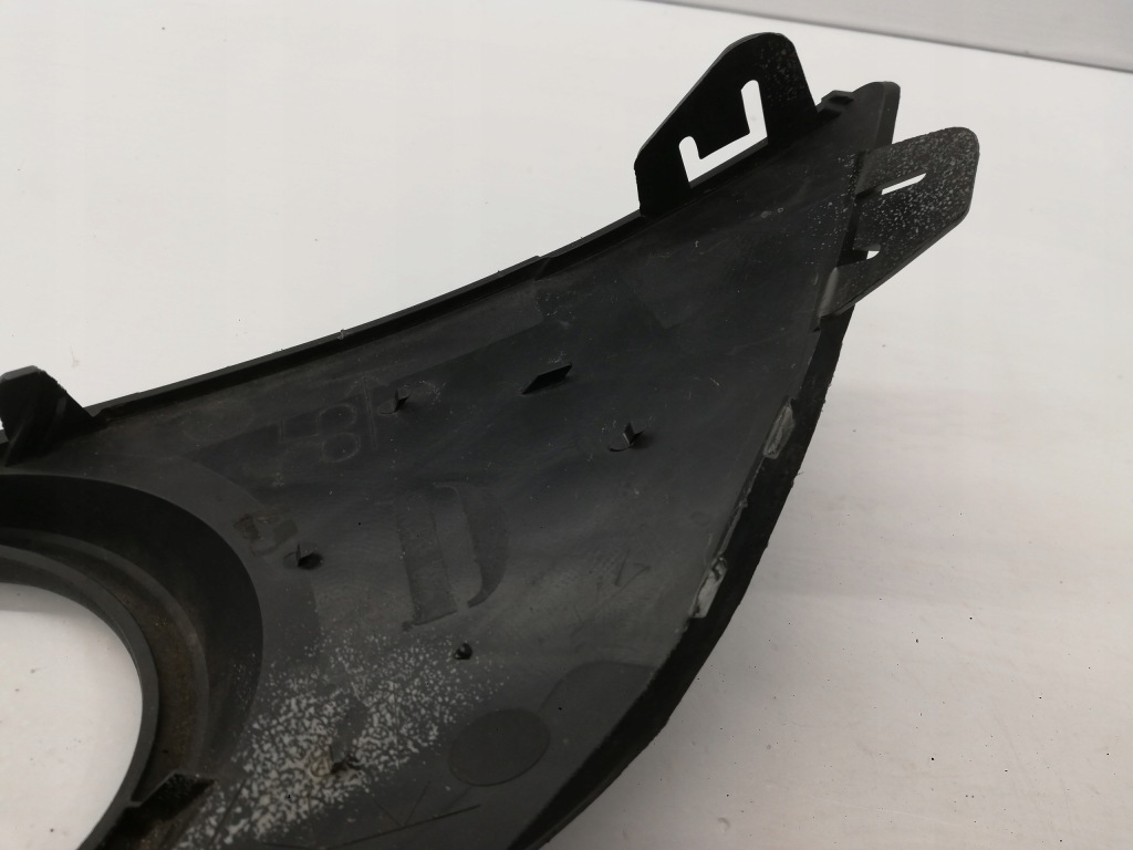 Opel astra h решітка права бампера заглушка Зі Шроту