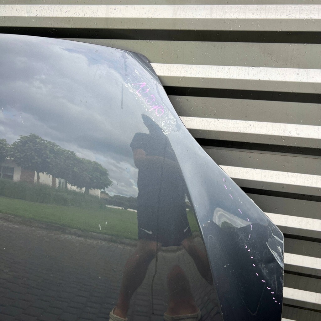 Tesla model x капот крышка двигателя Оригинал