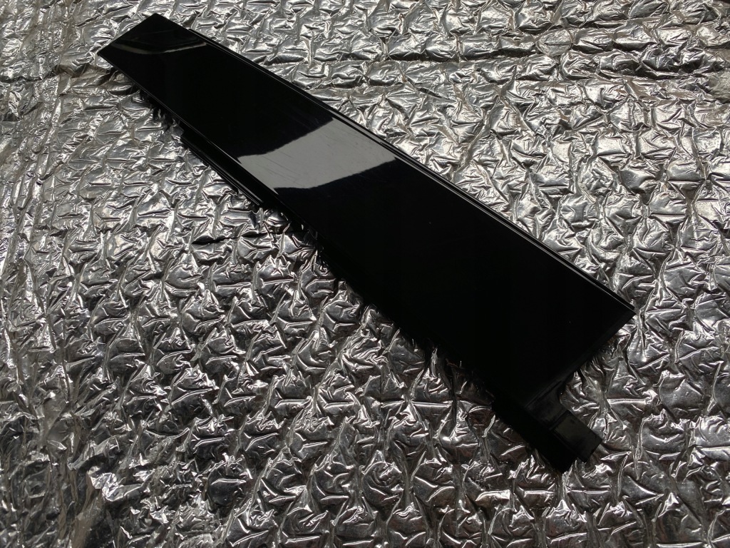 фото №1, 7p5853352d молдинг дверь стойка накладка правая porsche cayenne 7p5