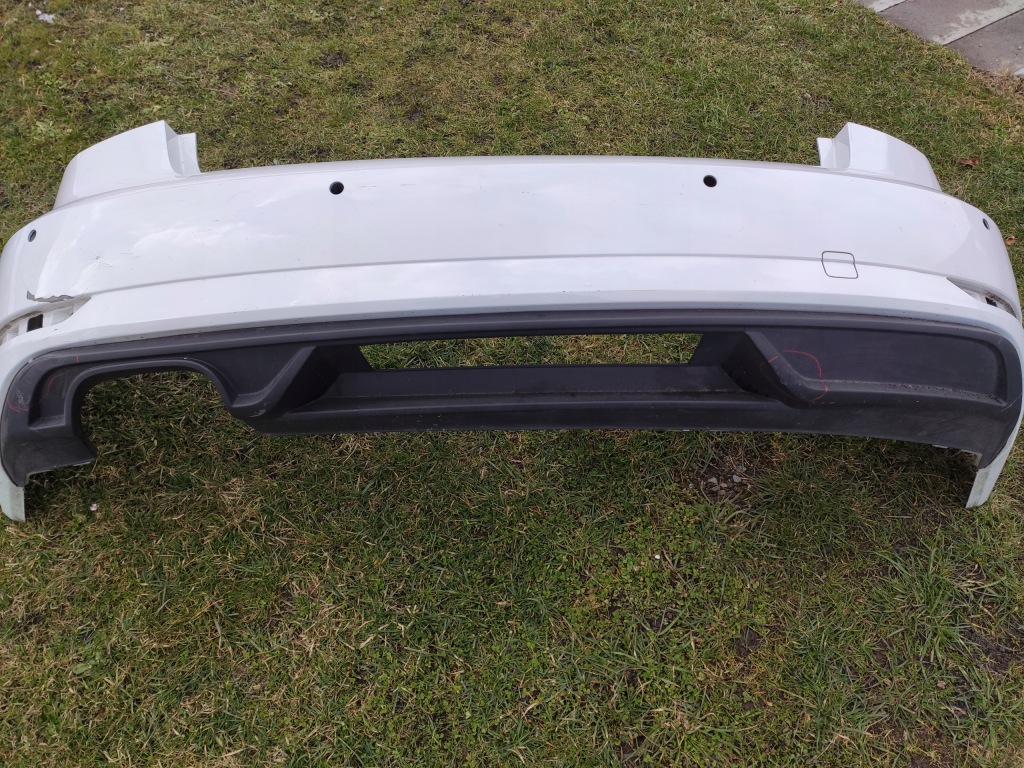 фото №1, Audi a3 8v5 бампер задня задній sedan