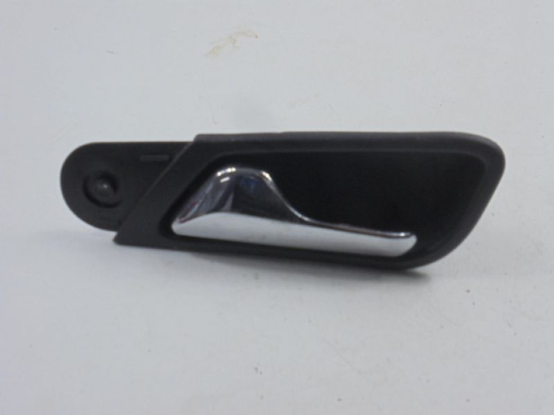 фото №3, Mercedes clk c208 ручка внутренняя левая перед