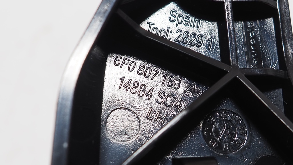 фото №13, Направляющая направляющая бампера перед seat ibiza 2018-