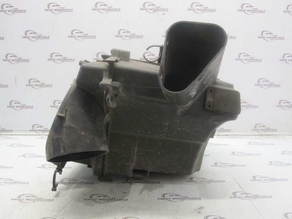 фото №6, Volvo xc90 i lift 10r корпус фільтра повітря 30636845