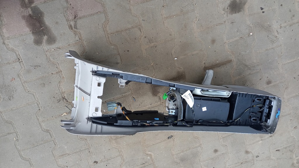 фото №4, Підлокітник volvo s40 04r ii 8687408