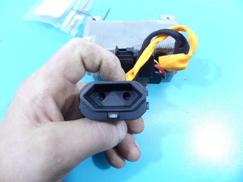 фото №3, Перетворювач напруги seat alhambra ii 7n 10-