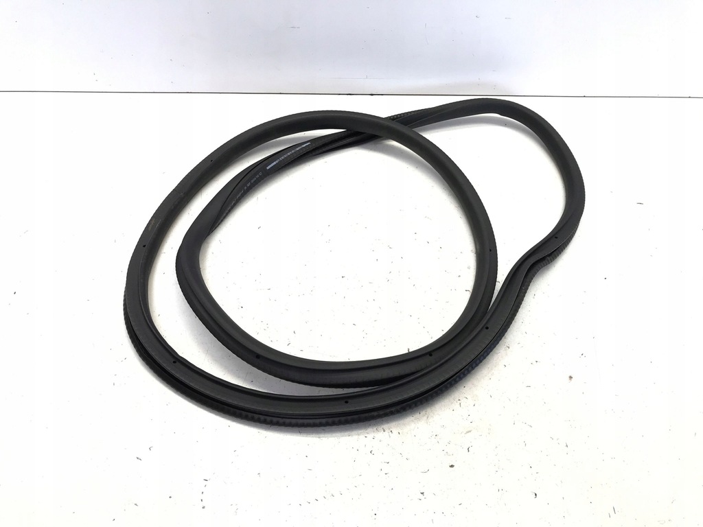 фото №1, Mercedes gla ii h247 прокладка кузовная дверь правый задняя a2476921100