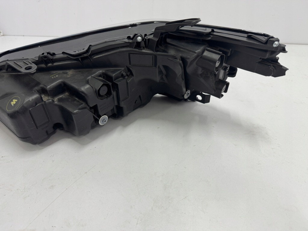 Фара передняя перед правый  правый lexus es vii 7 full led Киев