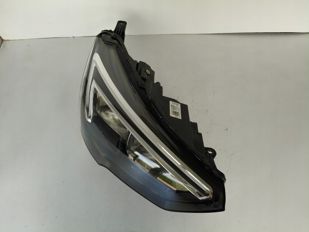 фото №3, Лампа правая фара opel crossland x 16- led