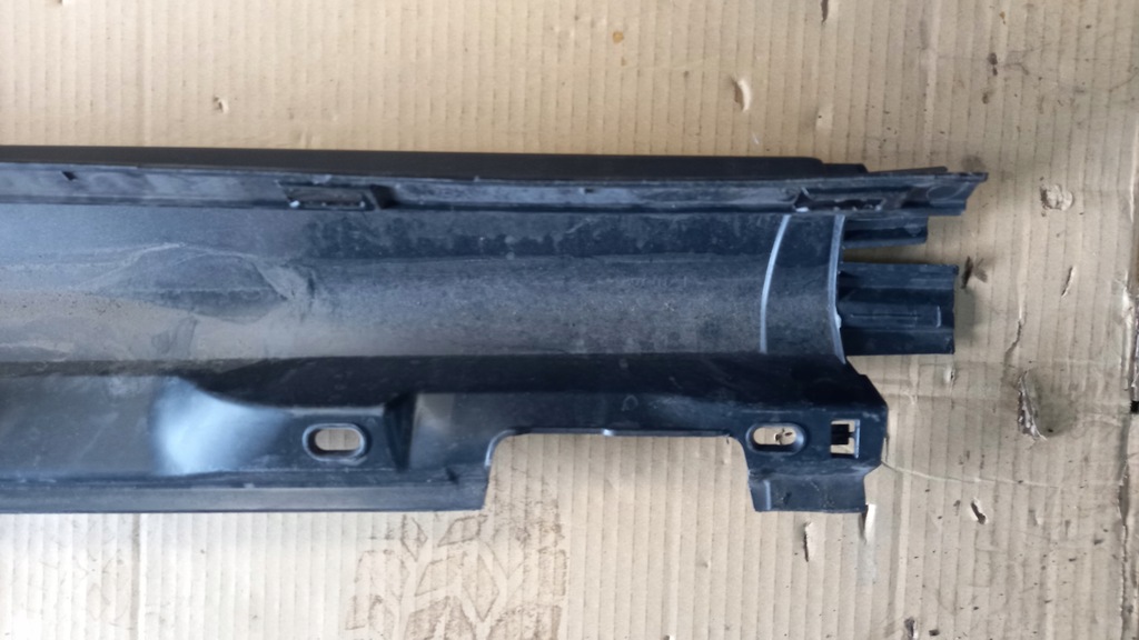 фото №7, Молдинг порог левая 31213350 volvo c30 06-